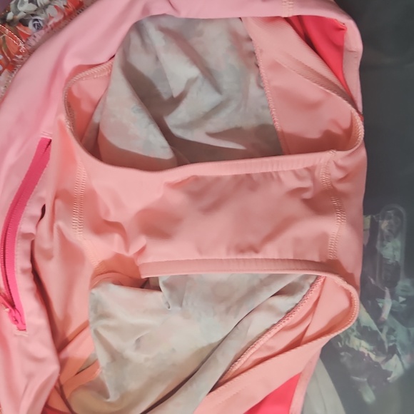 Lululemon Speed Shorts - Picture 7 of 10